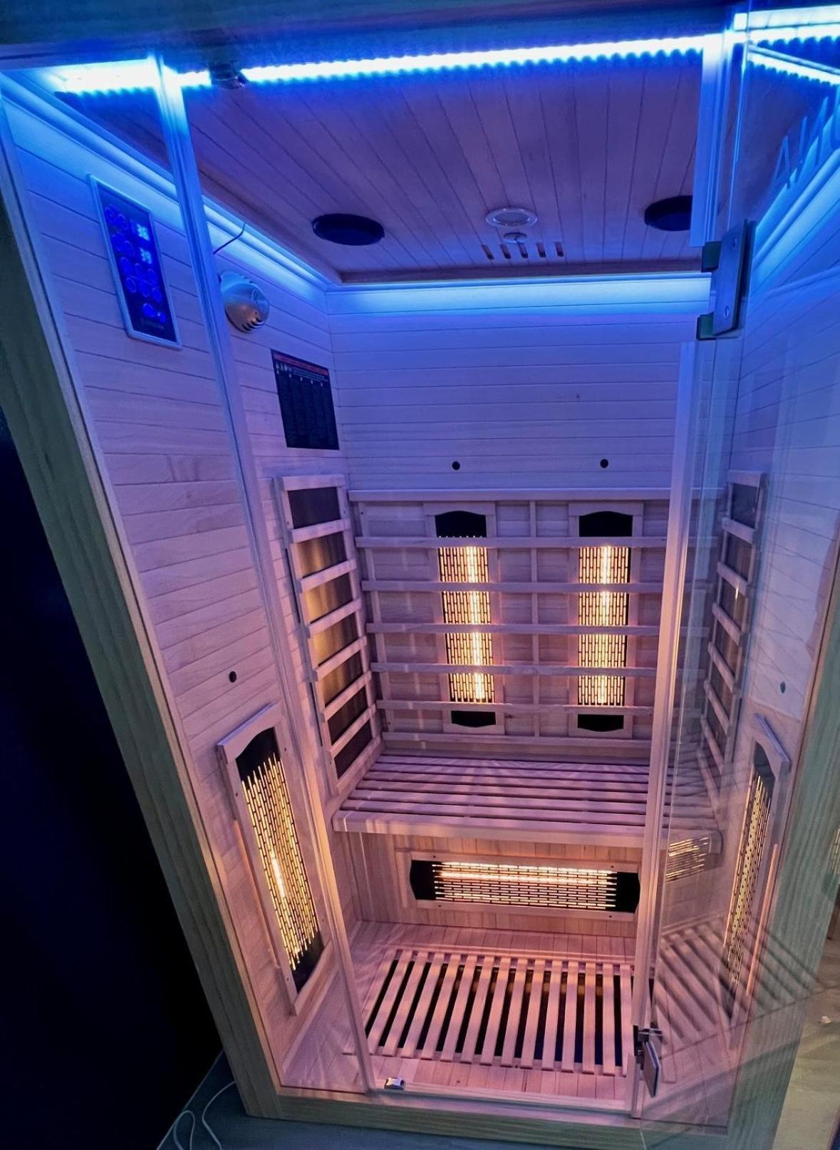 Piso Superior - Exklusives Apartment An Der Promenade Mit Rheinsicht & Loggia Emmerich Exterior photo